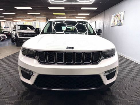 Used 2022 Jeep Grand Cherokee Limited 4xe AWD/4WD image 4