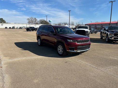 Used 2022 Jeep Grand Cherokee L Limited image 7