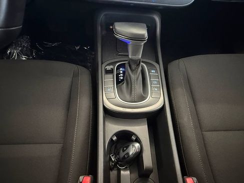 Used 2026 Hyundai Kona SEL Sport FWD image 11