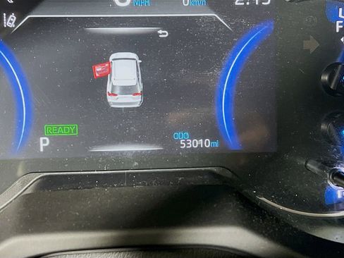 Certified 2025 Toyota RAV4 LE AWD/4WD image 12