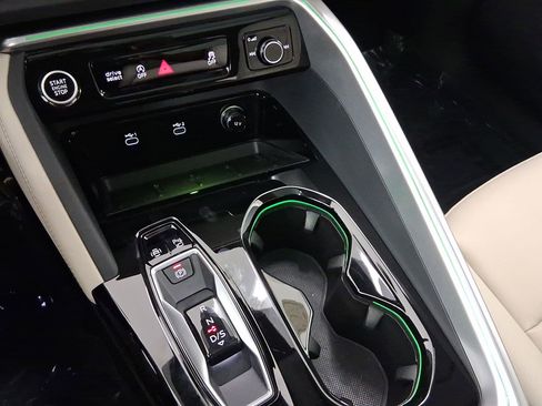 New 2025 Audi Q5 Premium Plus image 16