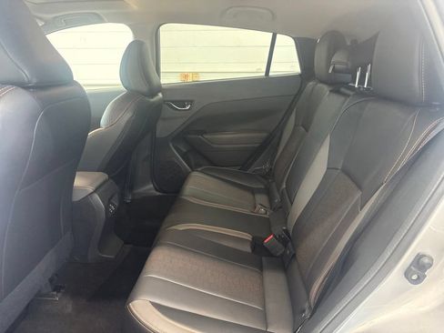 Used 2024 Subaru Crosstrek 2.5i Limited AWD/4WD image 17