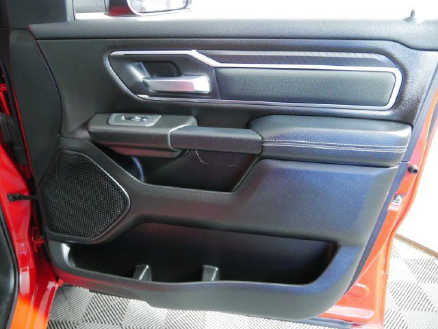 Used 2025 RAM 1500 Big Horn AWD/4WD image 13