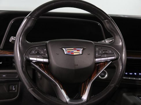 Used 2021 Cadillac Escalade Premium Luxury w/ LPO, Radiant Package image 8