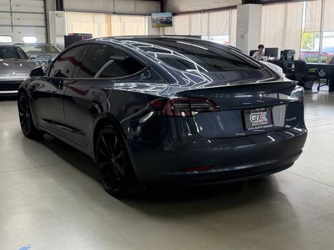 Used 2019 Tesla Model 3 AWD/4WD image 4
