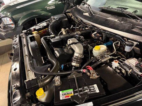 Used 2001 Dodge Ram 2500 Truck SPORT image 8