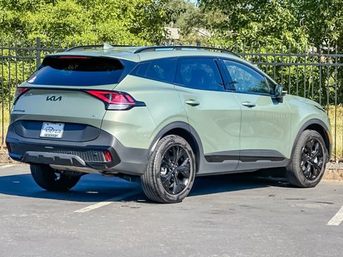 Used 2025 Kia Sportage X-Line AWD/4WD image 3