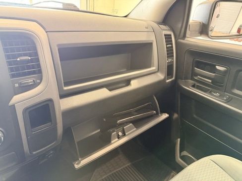 Used 2014 RAM 1500 Express image 29