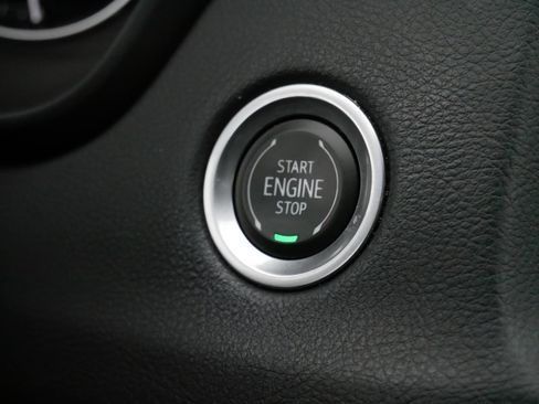 Certified 2023 Cadillac XT4 Premium Luxury w/ Cold Weather Package image 28