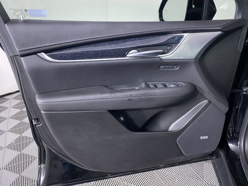Certified 2023 Cadillac XT5 Premium Luxury w/ Technology Package AWD/4WD image 24