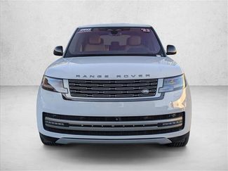 Used 2023 Land Rover Range Rover SE video 2