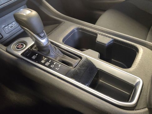 Used 2024 Nissan Sentra SV FWD image 26