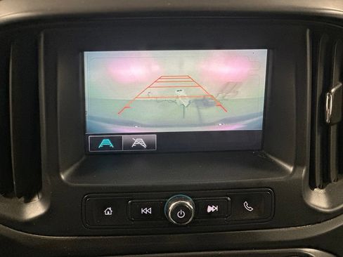 Used 2017 Chevrolet Colorado W/T w/ WT Convenience Package RWD image 6