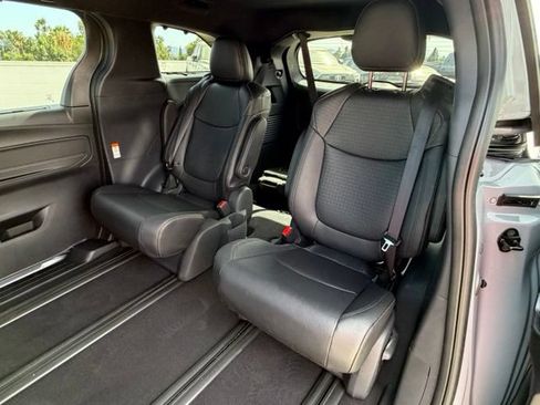 Certified 2026 Toyota Sienna XLE Woodland Edition AWD/4WD image 12