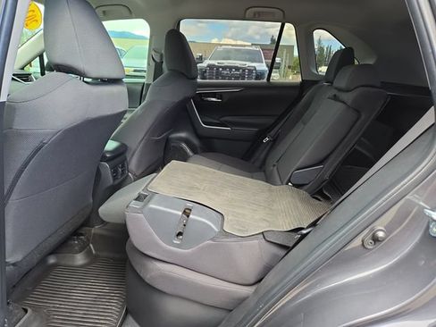 Used 2024 Toyota RAV4 XLE AWD/4WD image 29
