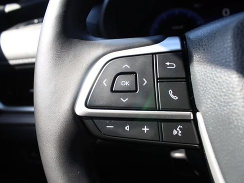 Certified 2025 Toyota Grand Highlander FWD image 40