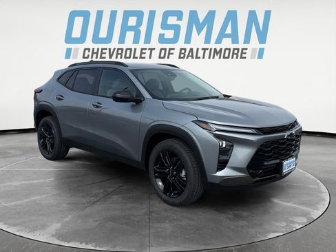 New 2026 Chevrolet Trax ACTIV w/ Driver Confidence Package FWD image 1