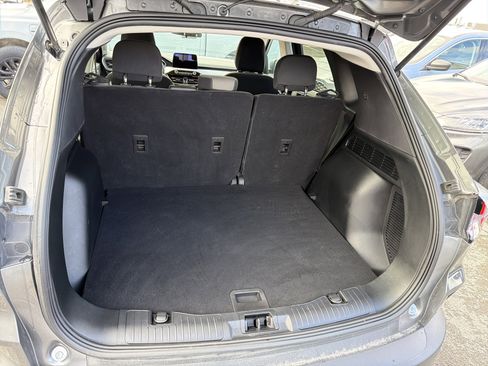 Used 2022 Ford Escape SE w/ Cold Weather Package image 22