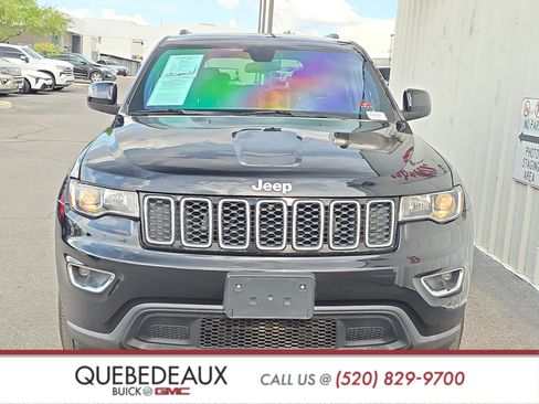 Used 2020 Jeep Grand Cherokee Laredo RWD image 2