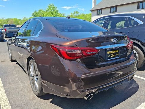 Used 2018 INFINITI Q50 Luxe w/ Sensory Package (Luxe) RWD image 7