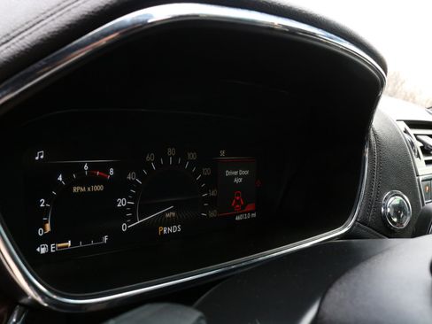 Used 2020 Lincoln Continental Reserve image 31