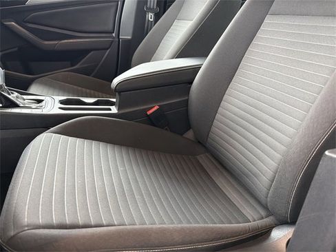 Used 2024 Volkswagen Jetta S image 11