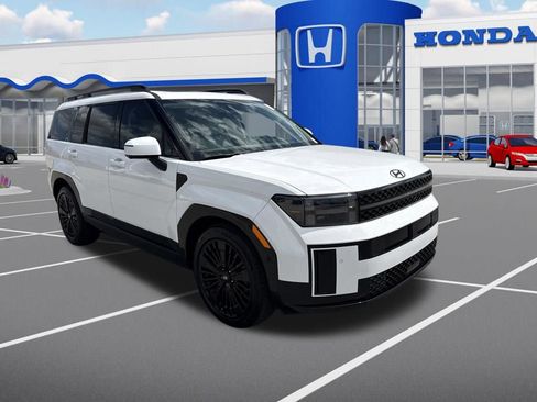 Used 2025 Hyundai Santa Fe Calligraphy image 1