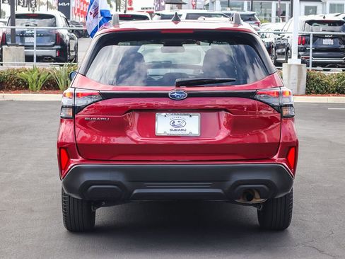 Certified 2025 Subaru Forester Premium AWD/4WD image 6