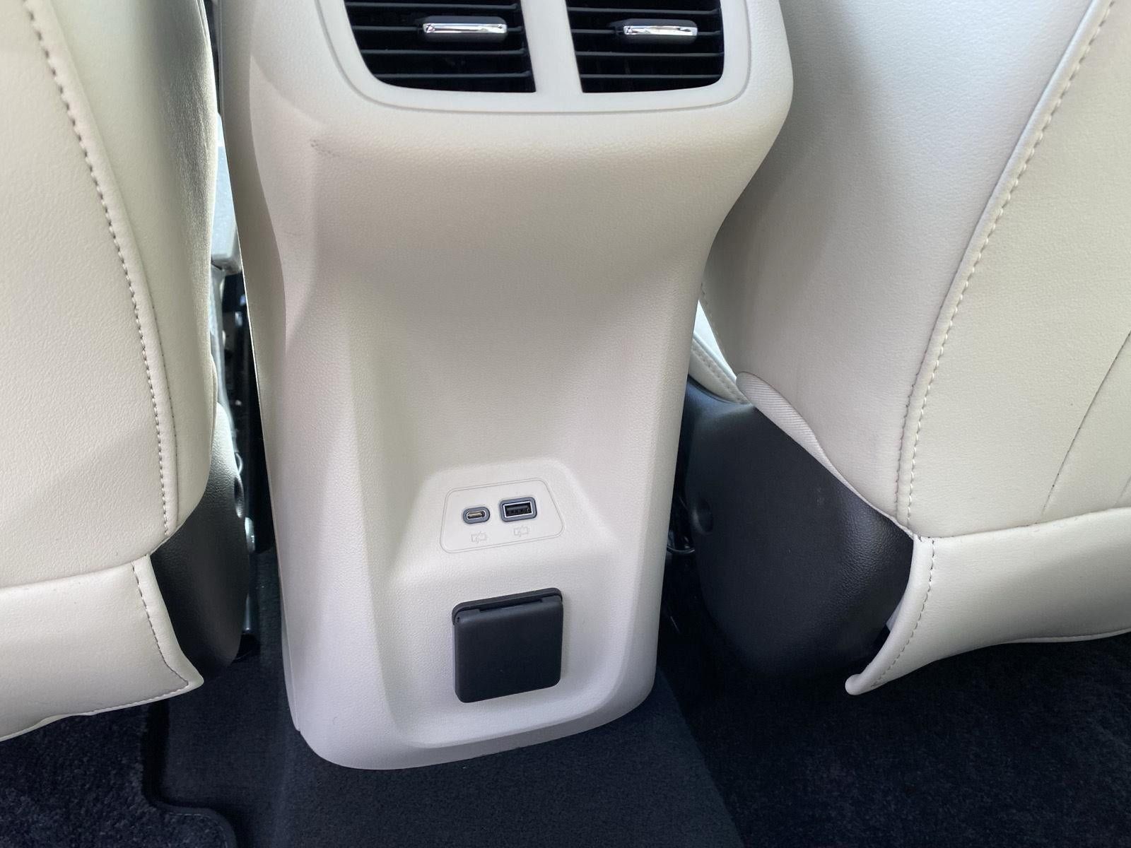 Used 2023 Buick Envision Avenir AWD/4WD image 33