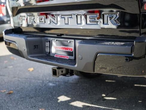 New 2026 Nissan Frontier SV w/ SV Convenience Package image 8