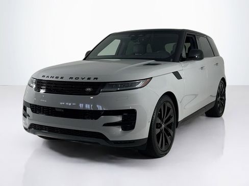 Used 2024 Land Rover Range Rover Sport SE image 1