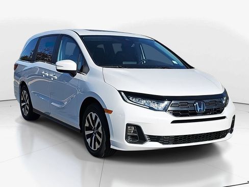 New 2026 Honda Odyssey EX-L image 3