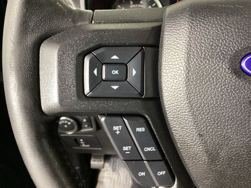 Used 2017 Ford F150 XLT w/ Equipment Group 302A Luxury AWD/4WD image 23