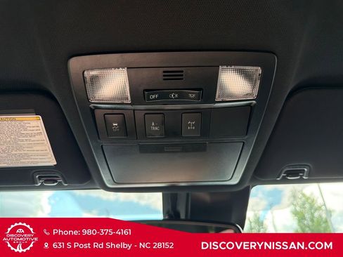 Used 2019 Toyota Tacoma TRD Off-Road AWD/4WD image 27