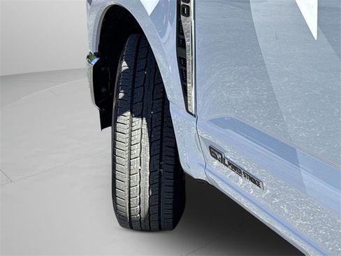 New 2026 Ford F250 Lariat image 41