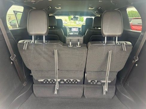 New 2027 Chrysler Pacifica Select FWD image 37