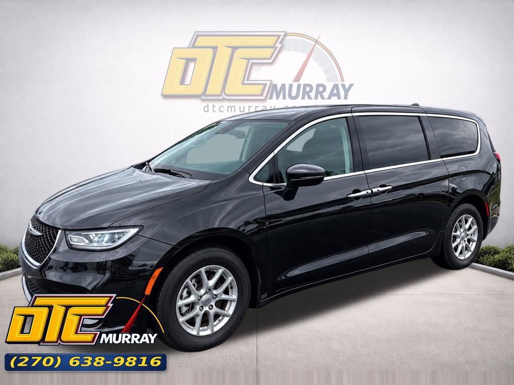 Used 2024 Chrysler Pacifica Touring-L FWD image 1