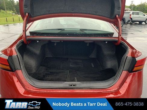 Used 2024 Nissan Altima 2.5 SV FWD image 19