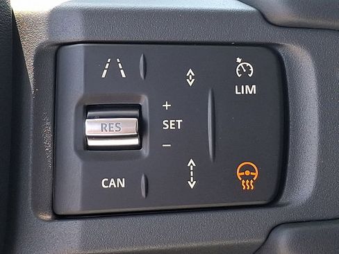 Certified 2025 Land Rover Defender 110 S AWD/4WD image 17