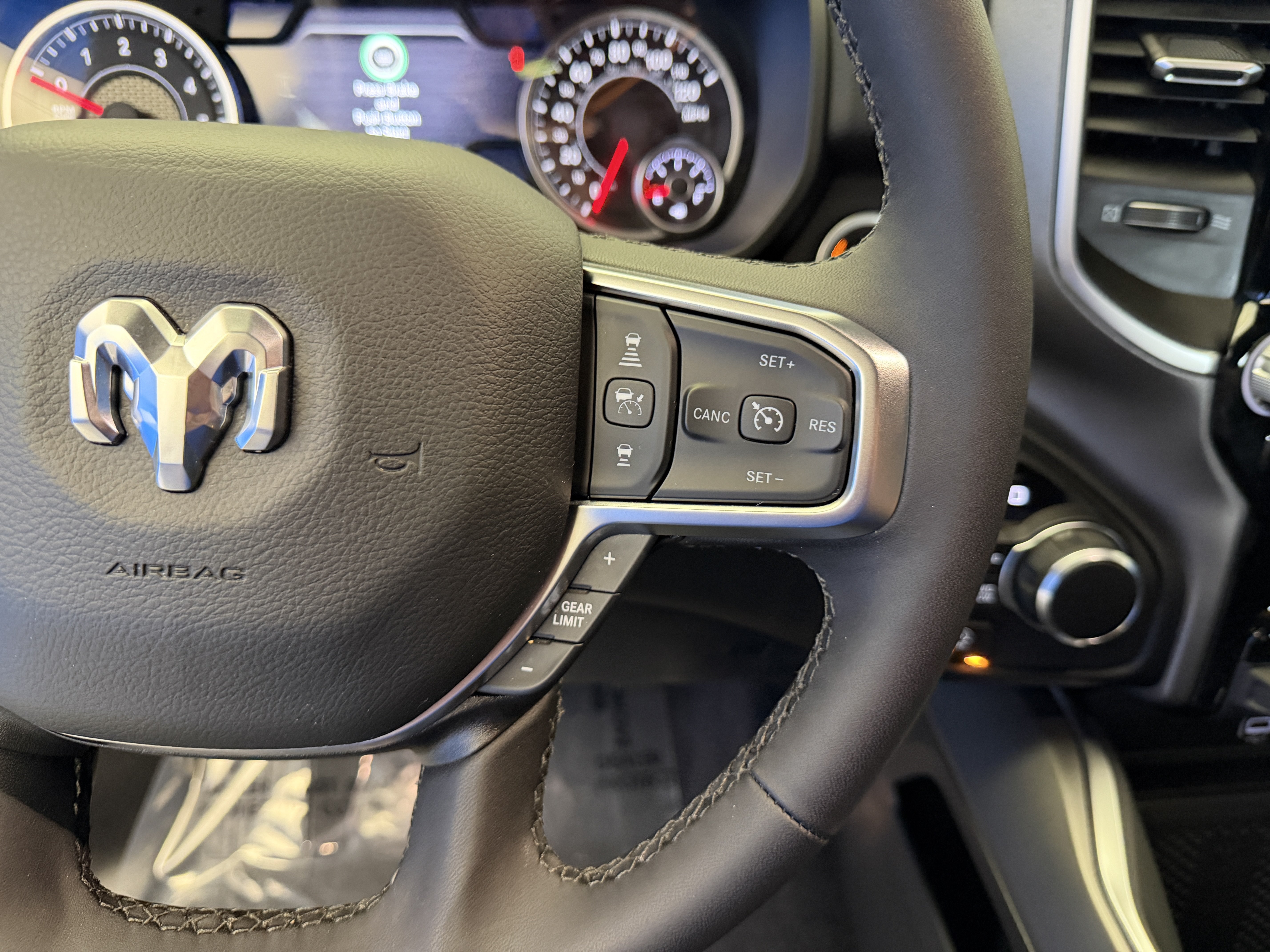 Used 2026 RAM 1500 Big Horn AWD/4WD image 18
