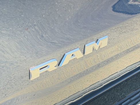Used 2021 RAM 1500 Laramie w/ Sport Appearance Package AWD/4WD image 35