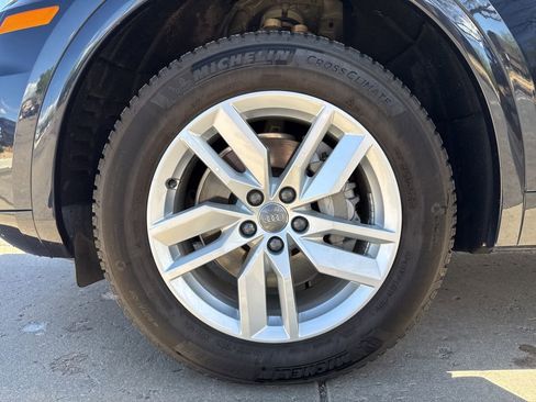 Used 2020 Audi Q5 2.0T Premium w/ Convenience Package image 27