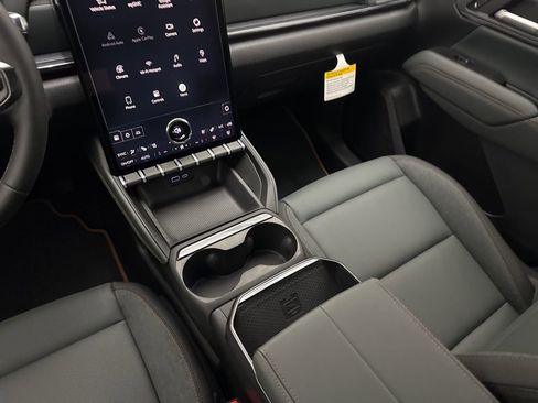 New 2026 GMC Terrain AT4 w/ Convenience Package III image 18