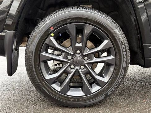 New 2026 Jeep Grand Cherokee Limited AWD/4WD image 18