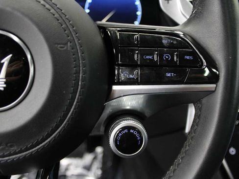 Used 2023 Maserati Grecale GT image 22