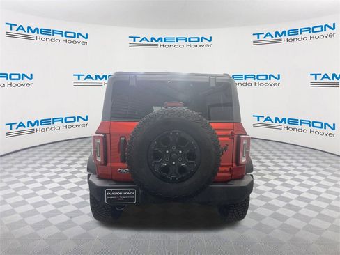 Used 2024 Ford Bronco Wildtrak image 4