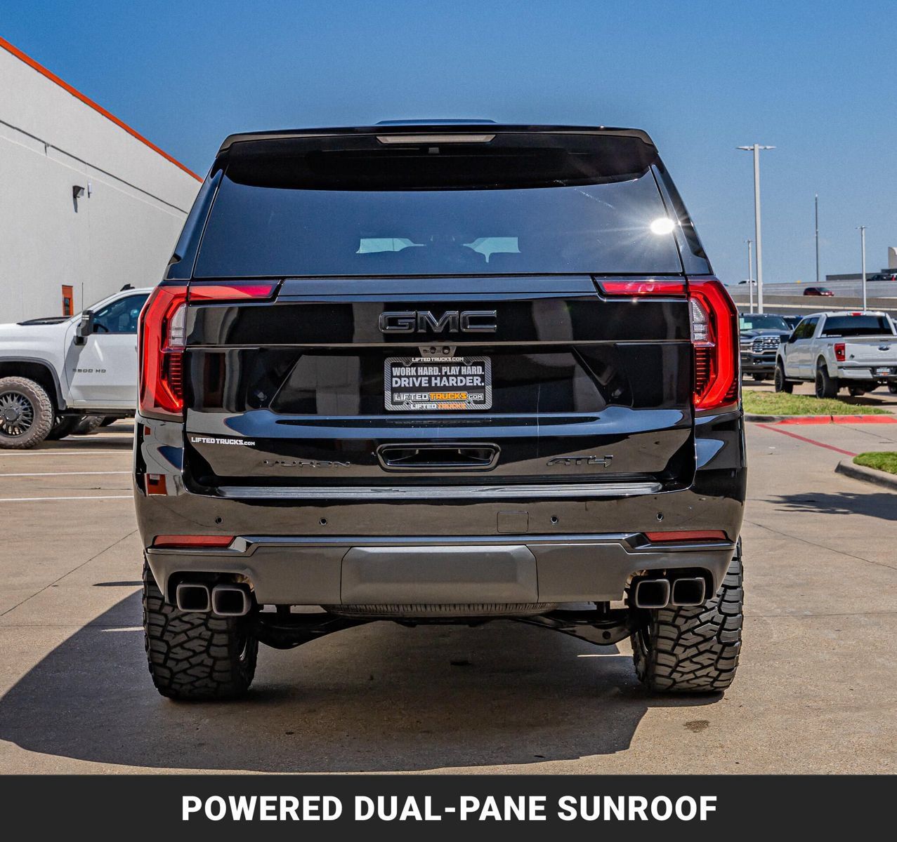 Used 2026 GMC Yukon AT4 w/ AT4 Premium Plus Package AWD/4WD image 8