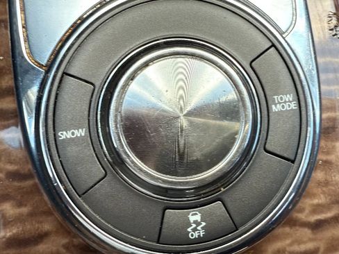 Used 2018 Nissan Armada SV w/ Driver Package image 18