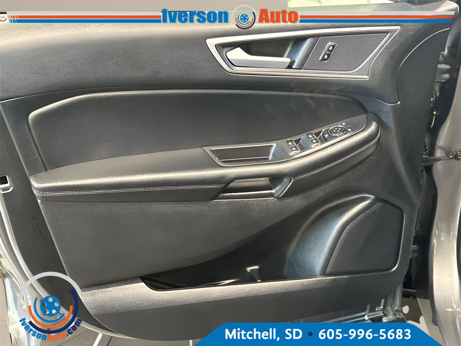 Used 2024 Ford Edge SEL w/ Convenience Package AWD/4WD image 24