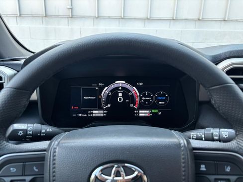 Used 2025 Toyota Sequoia SR5 w/ SR5 Premium Package AWD/4WD image 14